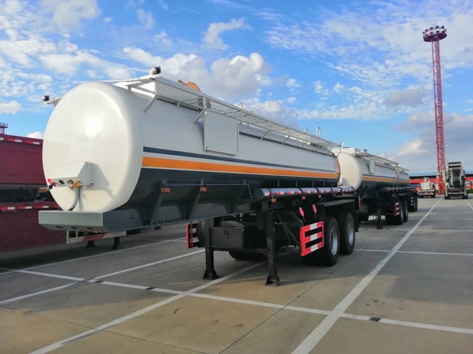 fuel tanker