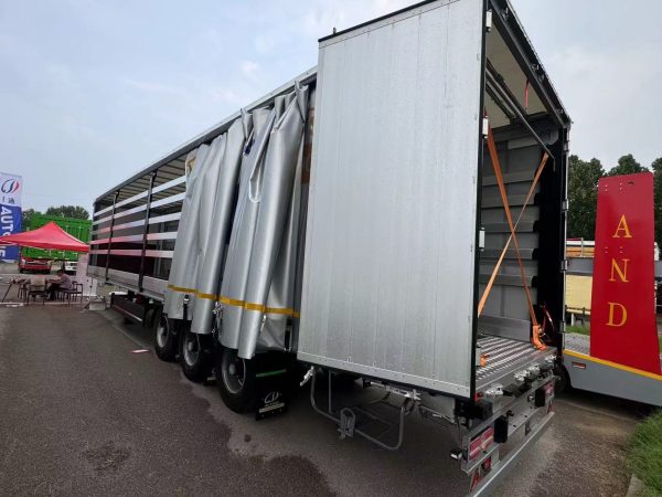Curtainsider Trailer