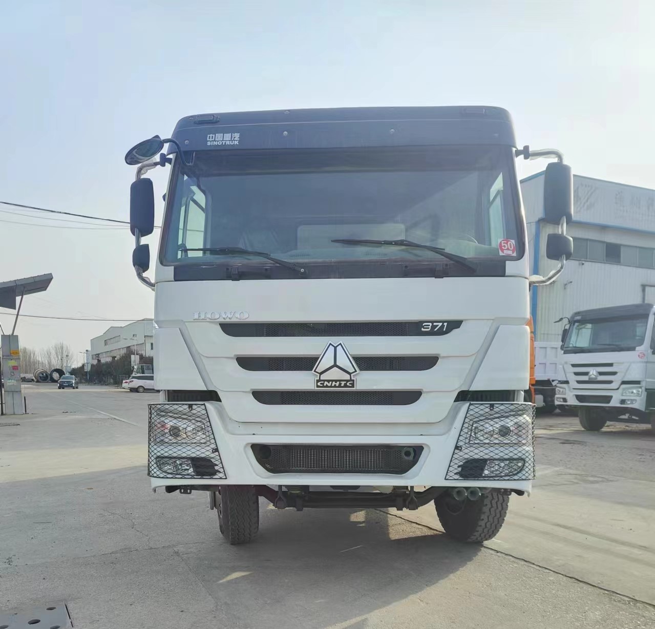 tri axle dump truck for sale