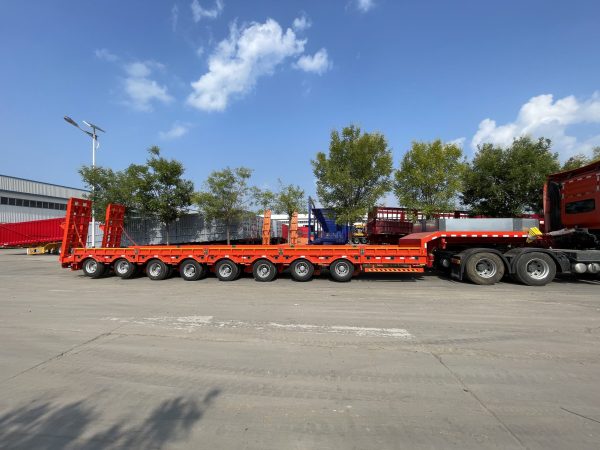 Lowbed Multi Axle Trailer Truck
