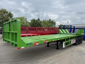 flatbed trailer with headboard